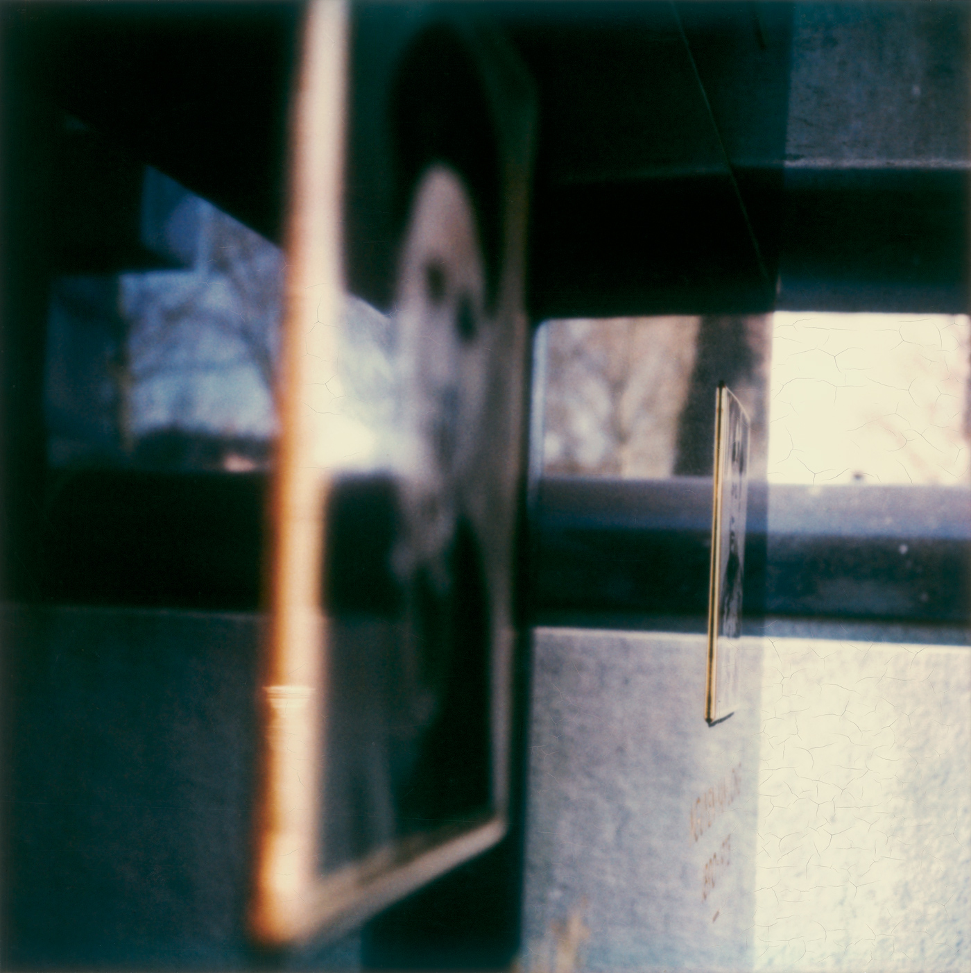 Mérigard Photographie Polaroid Expiré cimetière Père Lachaise Paris